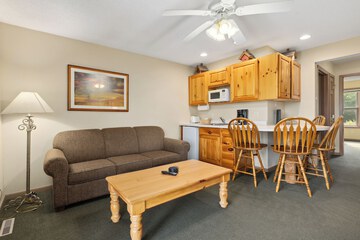 Room 32 of 74