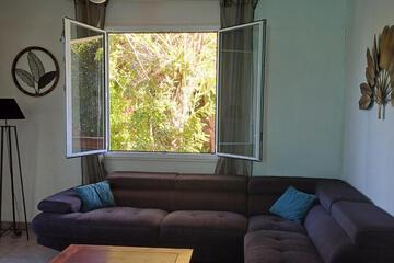 Photo 35