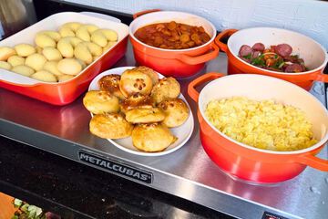 Breakfast buffet
