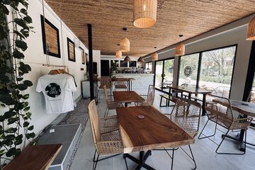 Coffee shop