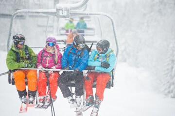Snow and ski sports