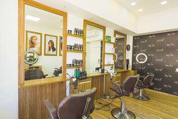 Hair salon