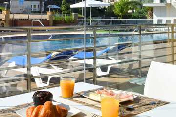 Breakfast buffet