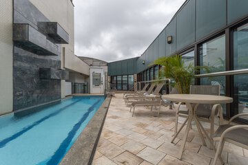 Rooftop pool