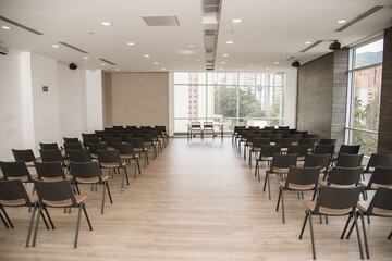 Meeting facility