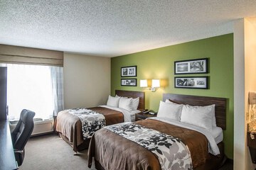 Room 19 of 33
