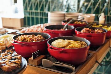 Breakfast buffet