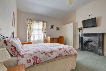 guest_rooms