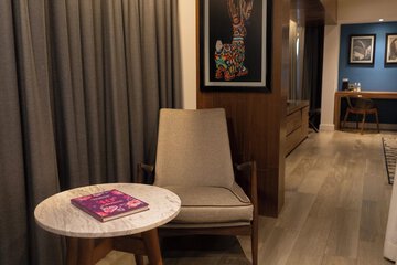 Room amenity