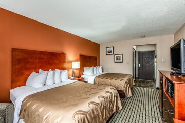Room 8 of 27