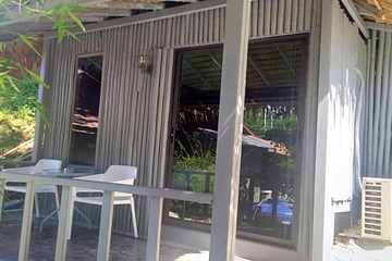 Photo 48