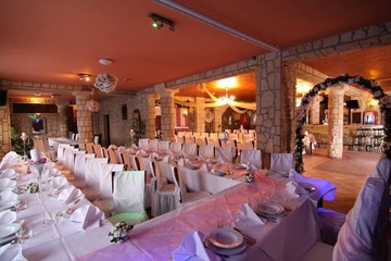 Indoor wedding