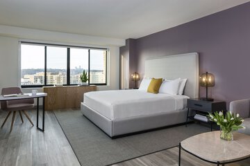 Room 36 of 60