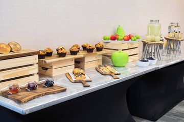 Breakfast/Coffee Service 44 of 47