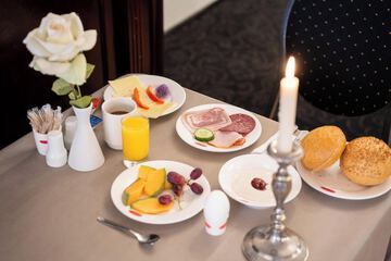Breakfast buffet