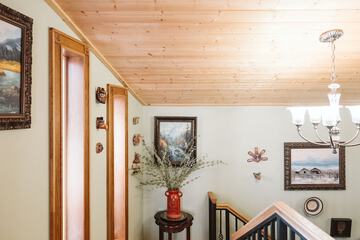 Hotel Interior 8 of 43