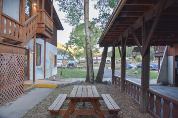 BBQ/picnic area