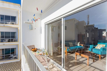 balcony
