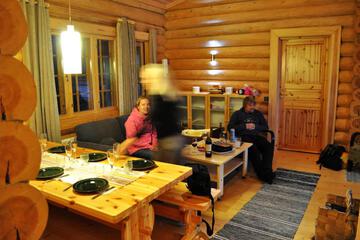 Photo 33