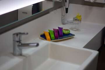 Bathroom amenities