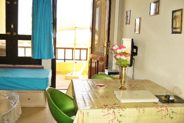 guest_rooms