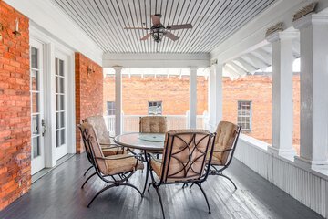 Terrace/Patio 46 of 48