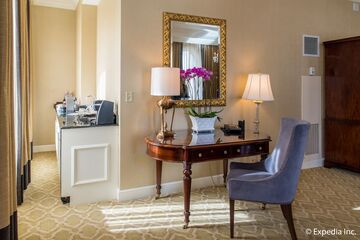 Room 93 of 155