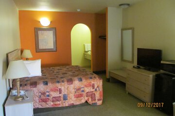 Room 9 of 22