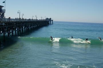 Surfing/boogie boarding