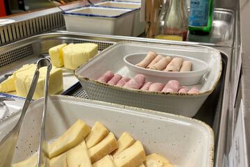 Breakfast buffet
