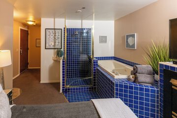 Jetted tub