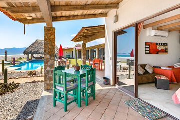 Beach/ocean view