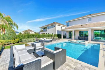Private pool
