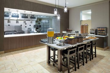 Breakfast/Coffee Service 38 of 46