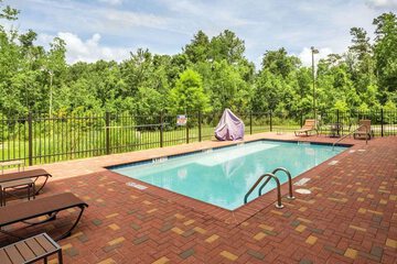 Pool 5 of 39
