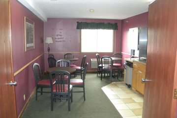 Breakfast/Coffee Service 28 of 39