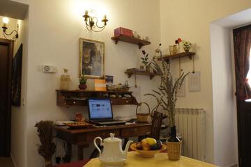 Photo 51