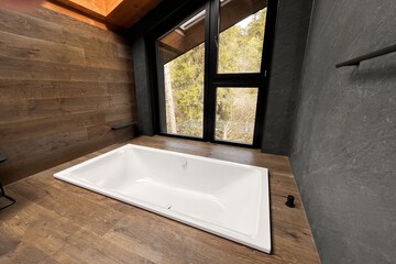 Private spa tub