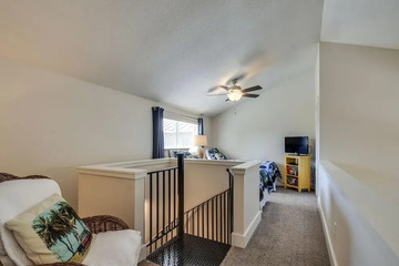 hotel_rooms