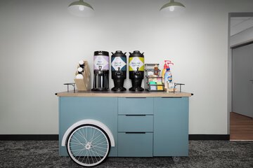 Breakfast/Coffee Service 22 of 25