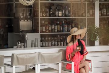 Poolside bar
