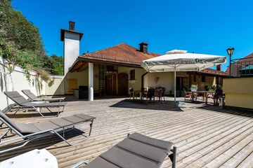 Sundeck