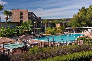 Rosen Inn International