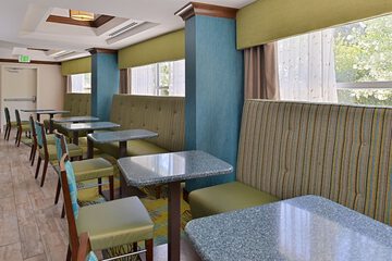 Breakfast/Coffee Service 60 of 66