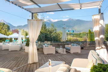 Poolside bar