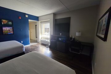 Room 9 of 31