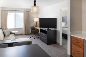Suite room