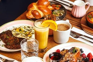 Breakfast meal
