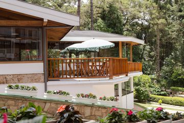 Sundeck