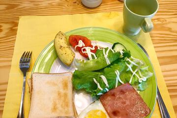 Breakfast meal